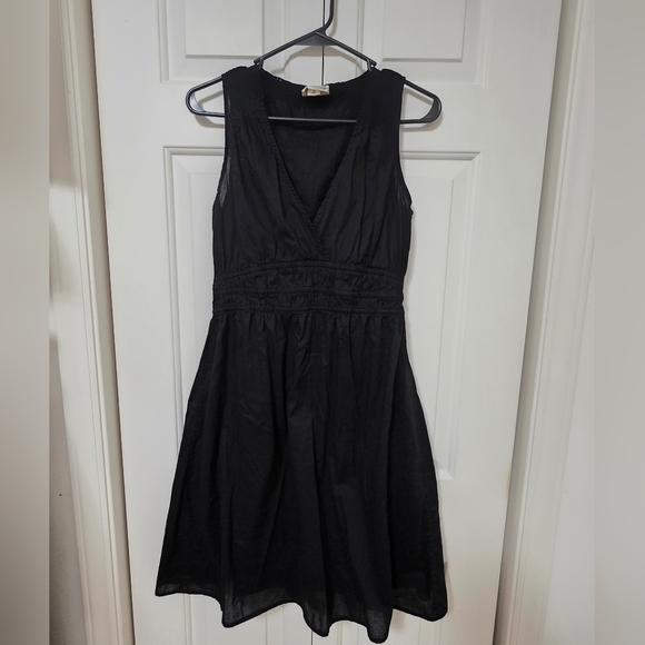 Converse Black Sleeveless V-Neck Mini Sundress Size Medium - Picture 1 of 7